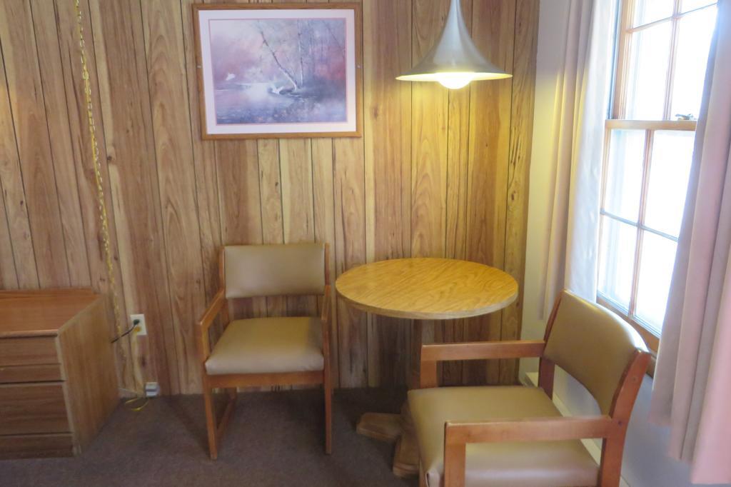 Seacrest Motel Сендаскі Номер фото