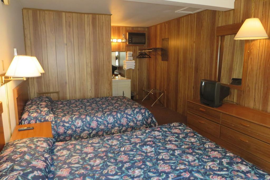 Seacrest Motel Сендаскі Номер фото