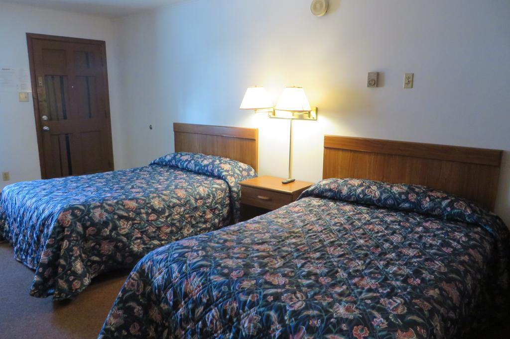 Seacrest Motel Сендаскі Номер фото